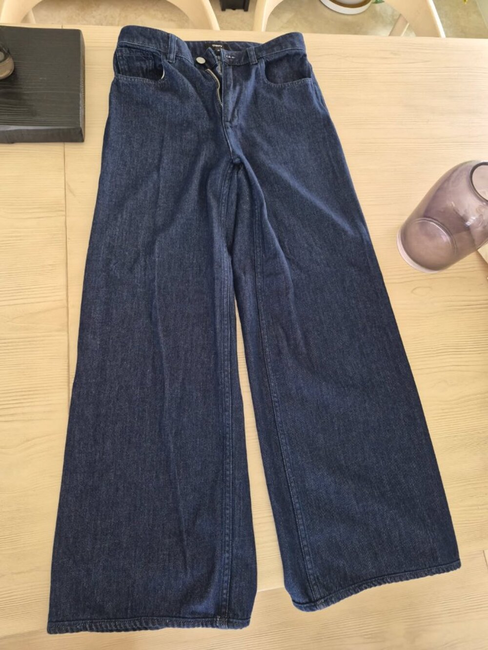 Theory Flare Women's Jeans - Size 25 - Excellent Condition